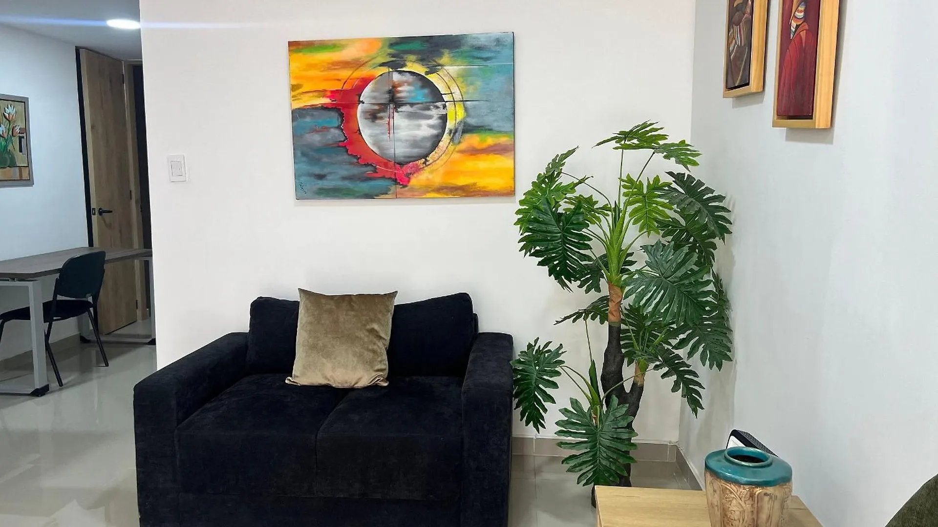 Acogedor Apartamento En Laureles Medellin