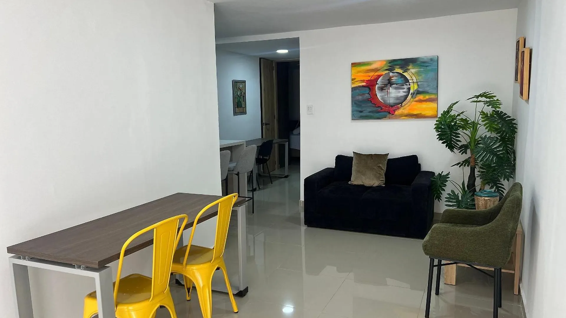 Acogedor Apartamento En Laureles Medellin